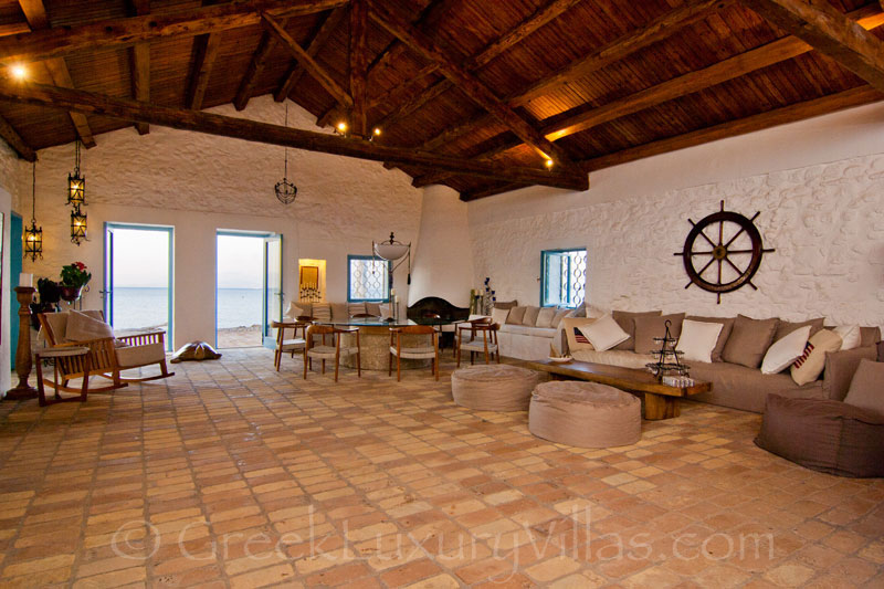 Corfu Seafront Lounge for Family Reunions
