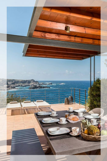 Away from it all - Luxurious Seafront Villa in Crete