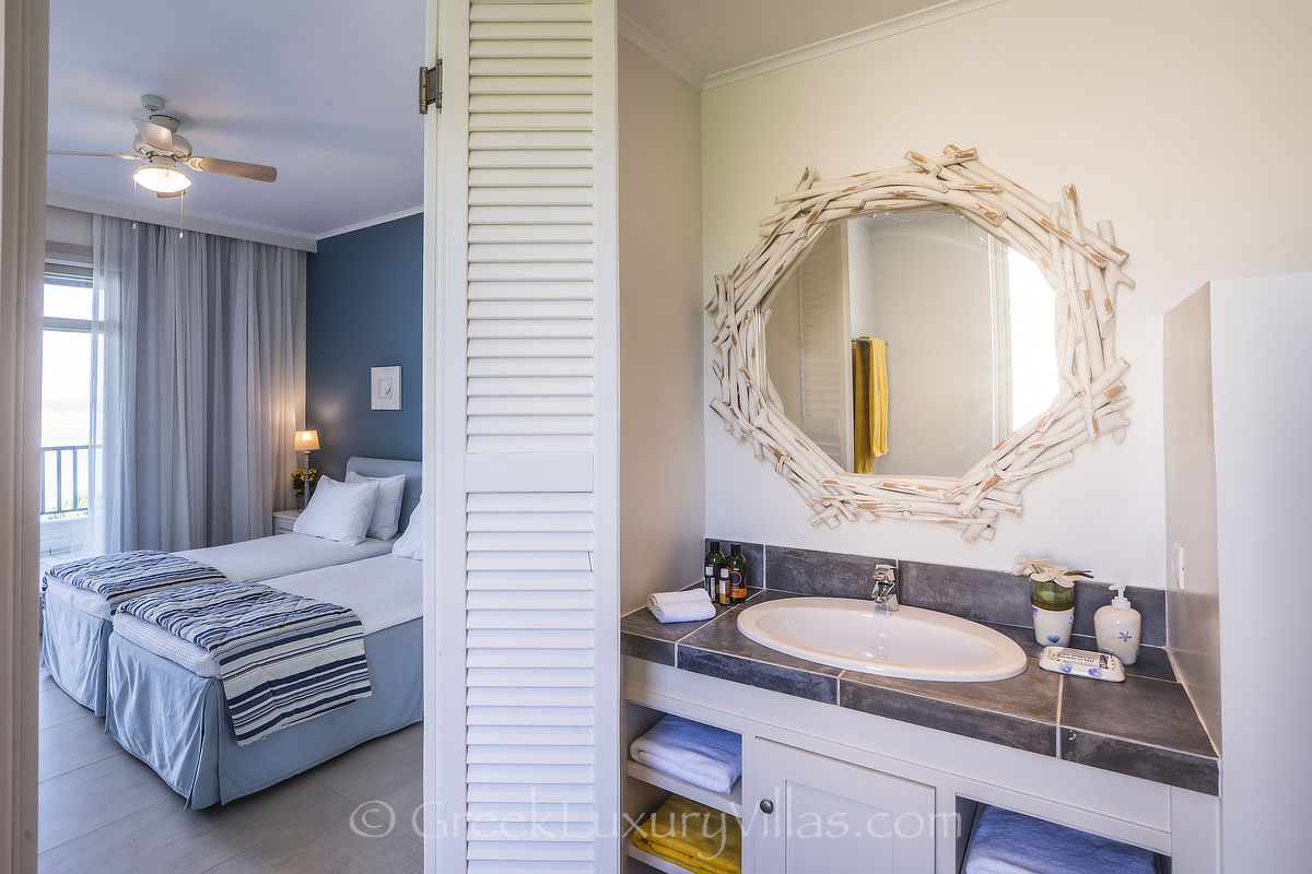 island style seafront villa with pool ensuite bedroom
