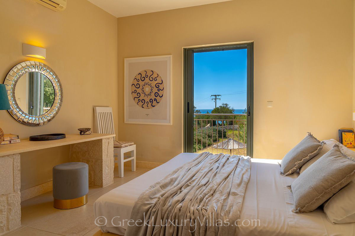 master-bedroom view villa with pool in Kefalonia