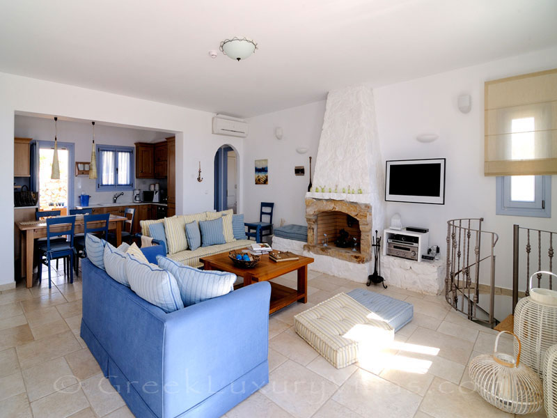 Living room of luxury villa with pool on Koufonisi