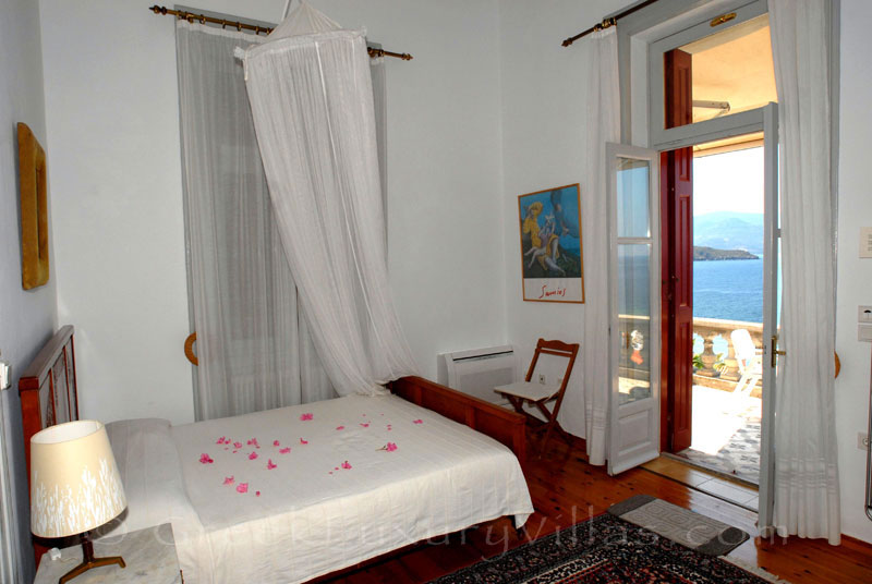 Lesvos traditional villa with pool in Molivos bedroom