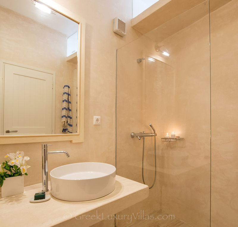 bathroom of luxury villa in Mykonos Kalo Livadi Beach