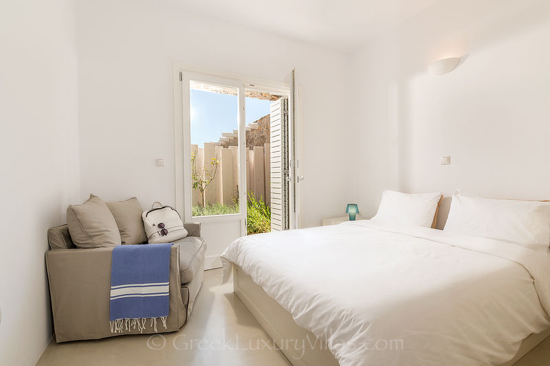 double room with garden access of luxury villa in Mykonos Kalo Livadi Beach
