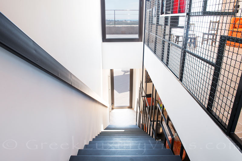 Staircase luxury villa in Gialova Pylos