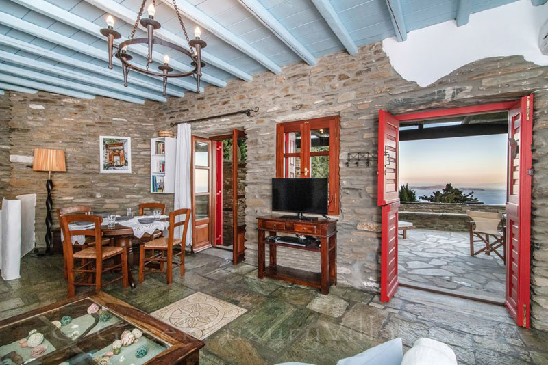 Tinos traditional villa with open plan living room area